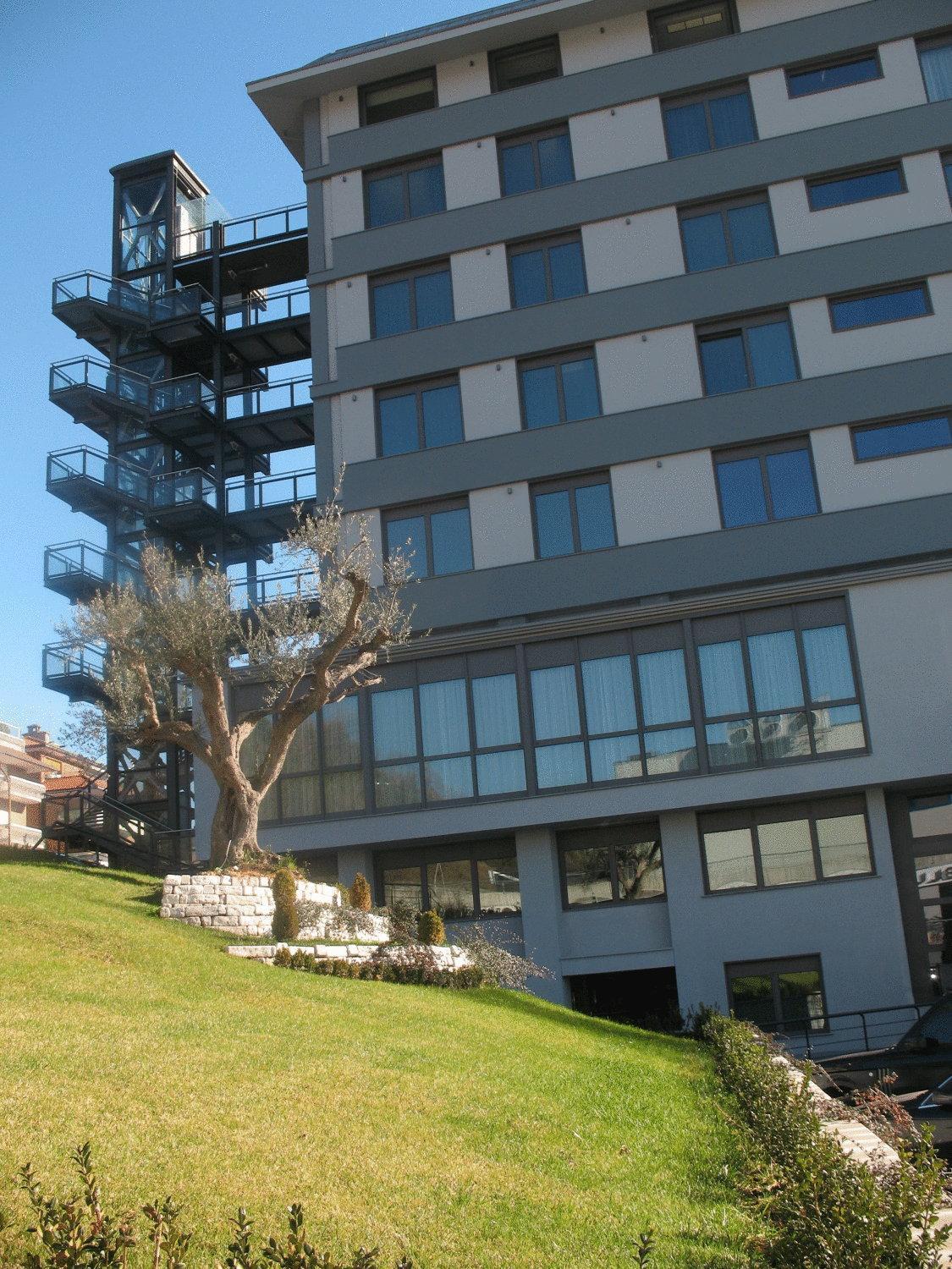Park Hotel Sporting Teramo Exterior foto